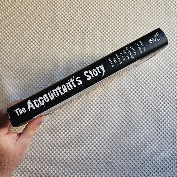 4/$40 The Accountant's Story - Roberto Escobar - Hardcover - Picture 6 of 7